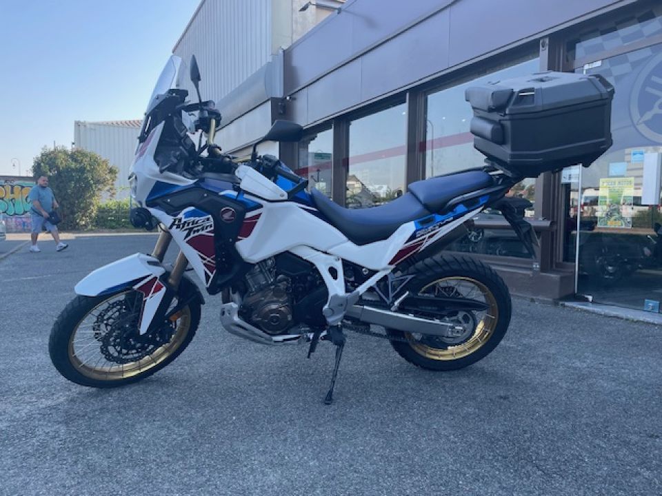 HONDA AFRICA TWIN CRF1000D DCT 1
