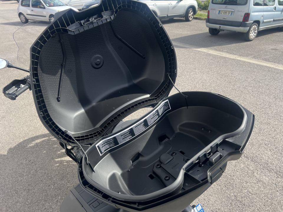 YAMAHA TRACER 9 GT+ Y-AMT 40