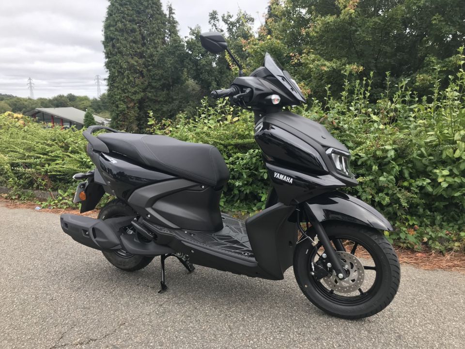 YAMAHA RayZR 125 0