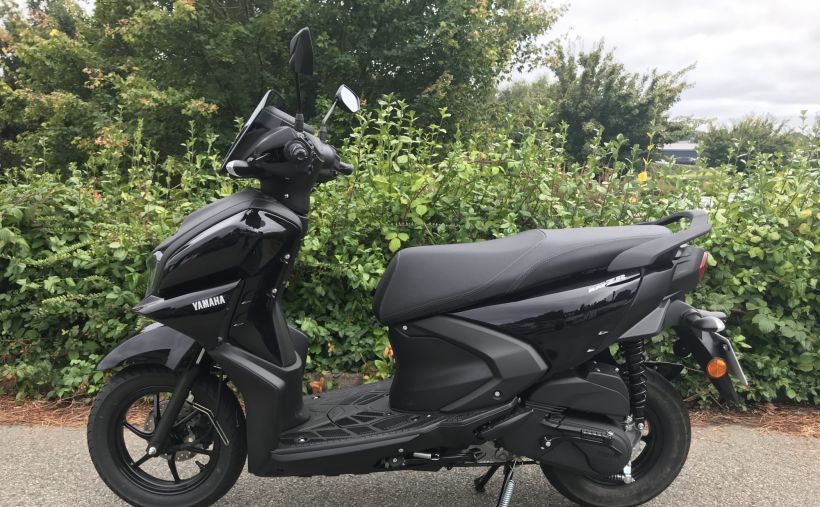 YAMAHA RayZR 125 8
