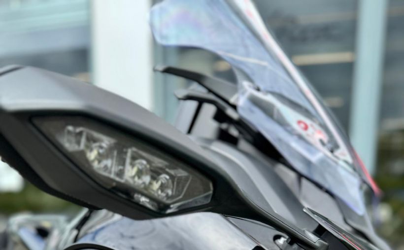 YAMAHA NIKEN GT 3