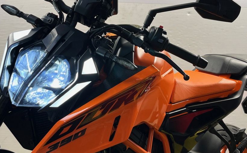KTM 390 DUKE 30