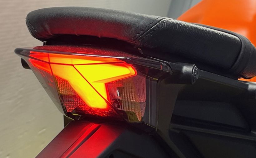 KTM 390 DUKE 42