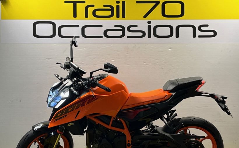 KTM 390 DUKE 60