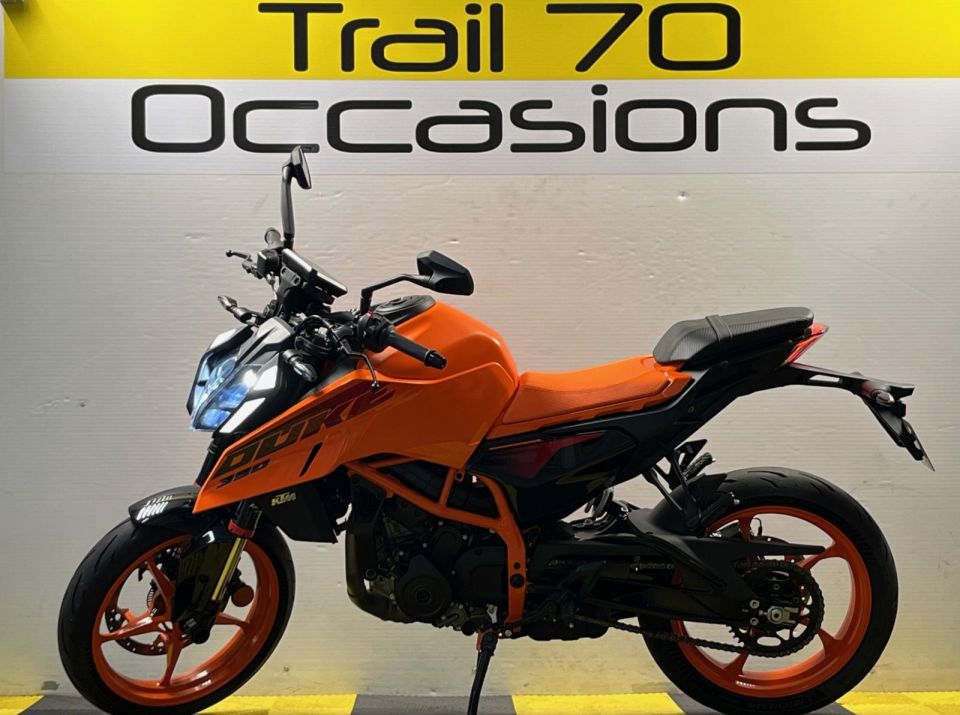 KTM 390 DUKE 60