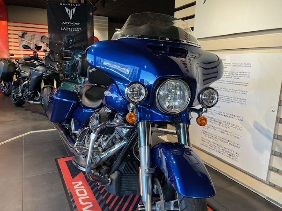 HARLEY-DAVIDSON TOURING STREET GLIDE 1745 SPECIAL 2