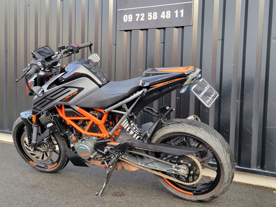 KTM 125 DUKE 20