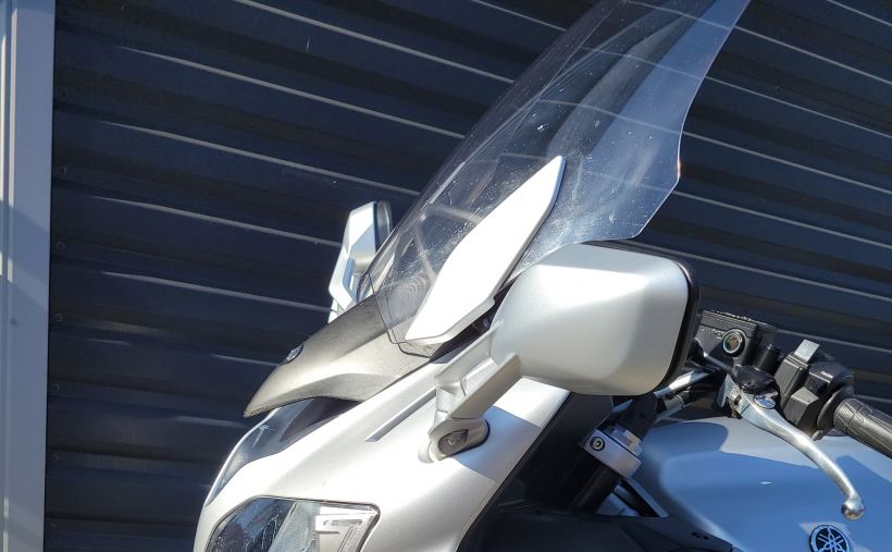 YAMAHA FJR 1300 AE 1