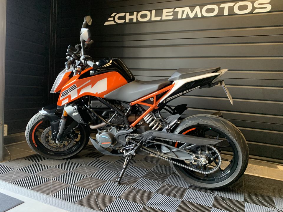 KTM 125 DUKE 8