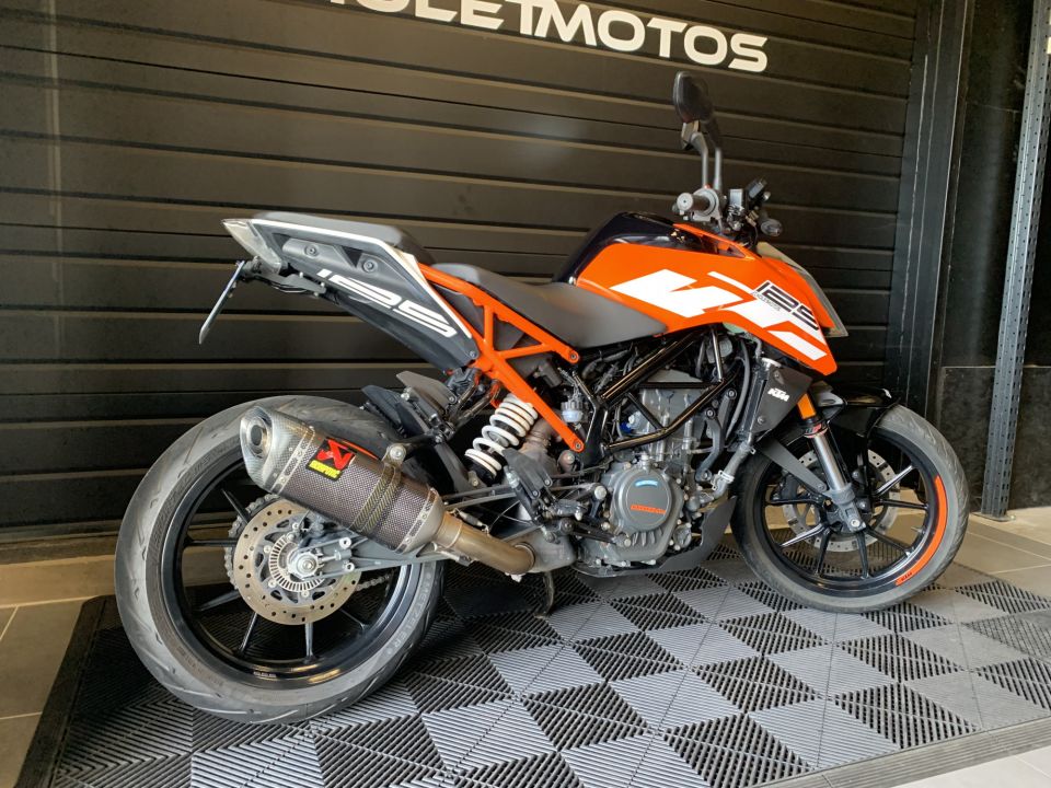 KTM 125 DUKE 12