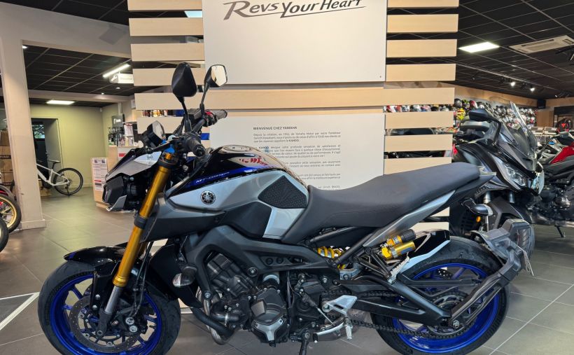 YAMAHA MT-09 SP 2