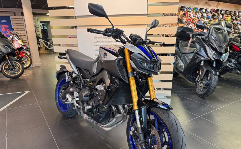 YAMAHA MT-09 SP 0