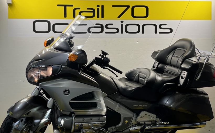 HONDA GL1800 GOLDWING 1