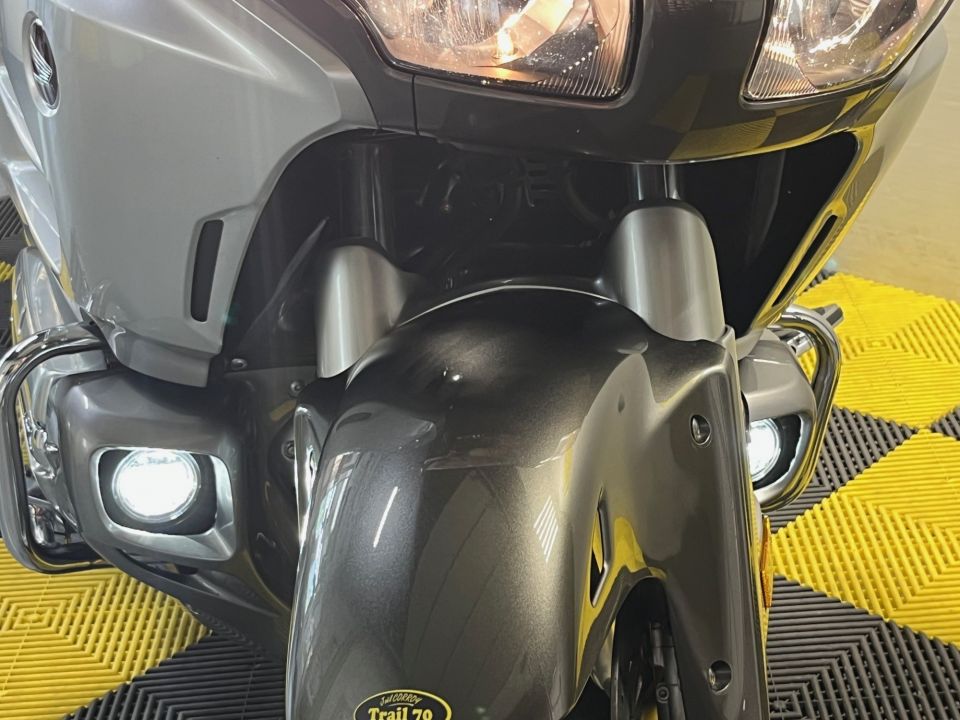 HONDA GL1800 GOLDWING 36