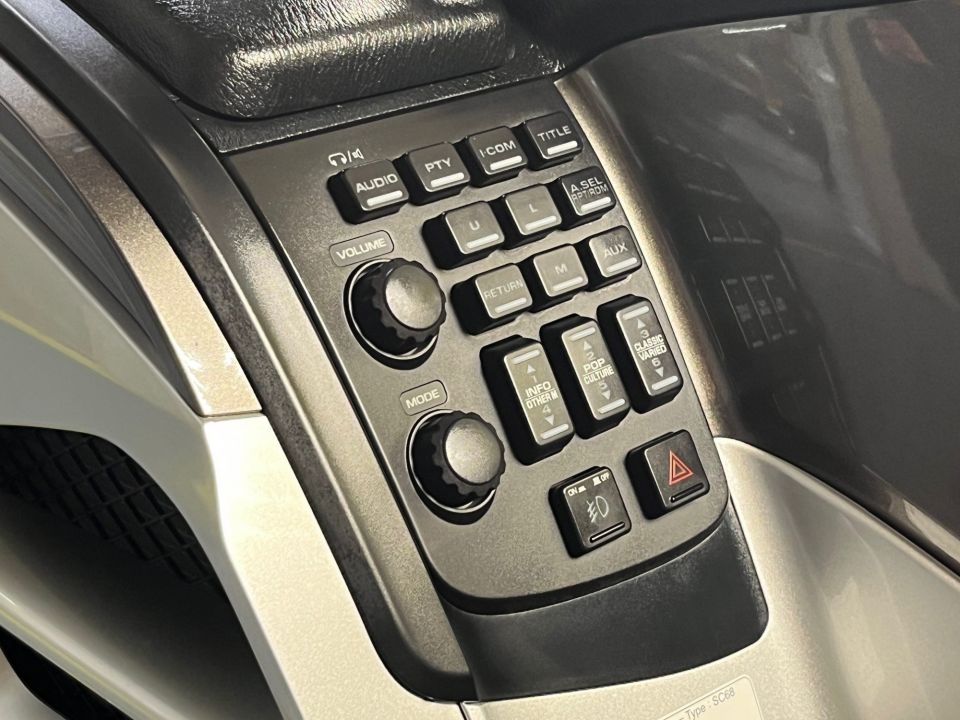 HONDA GL1800 GOLDWING 48