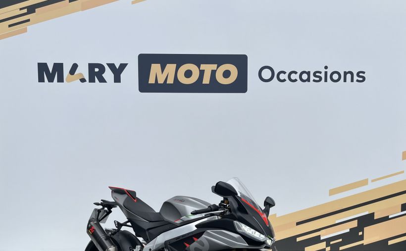 APRILIA RSV4 1100 39