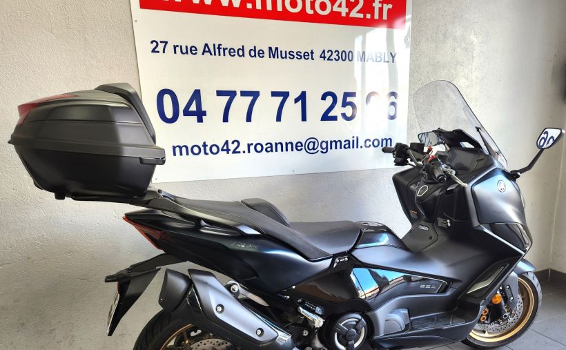 YAMAHA XP T-MAX 560 TECH MAX 9
