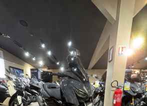 YAMAHA X-MAX 125 TECH MAX - 2022