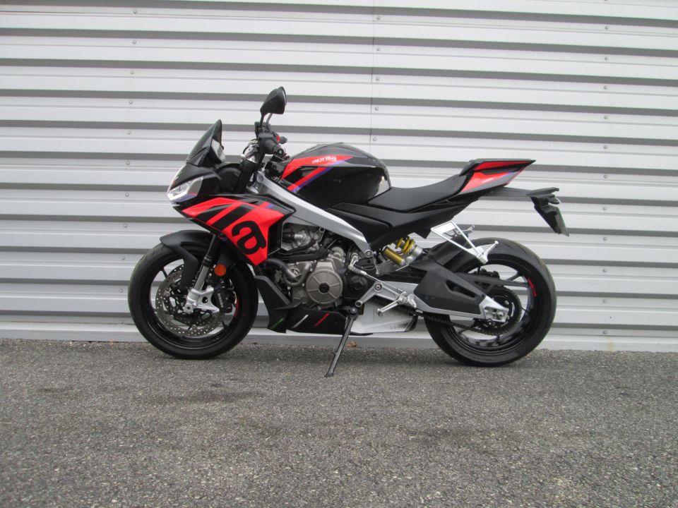 APRILIA TUONO 660 FACTORY 24