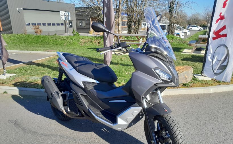 APRILIA SR 125 GT 0