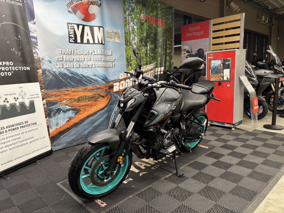 YAMAHA MT-07 (47.5CV) 6