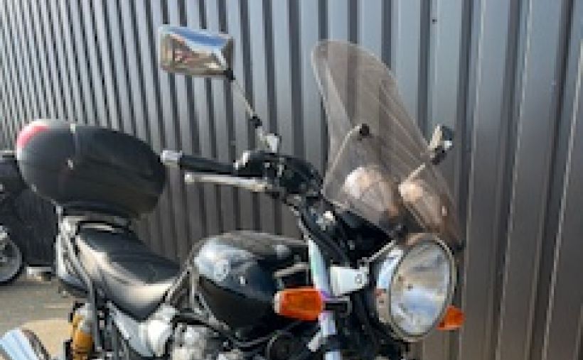 YAMAHA XJR 1300 1