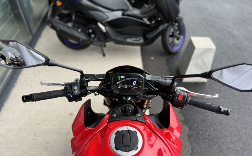 KAWASAKI Z 900 6