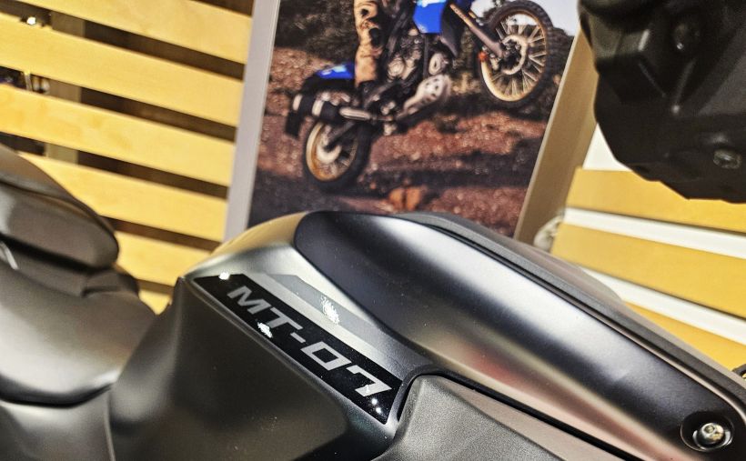 YAMAHA MT-07 Y-AMT 6
