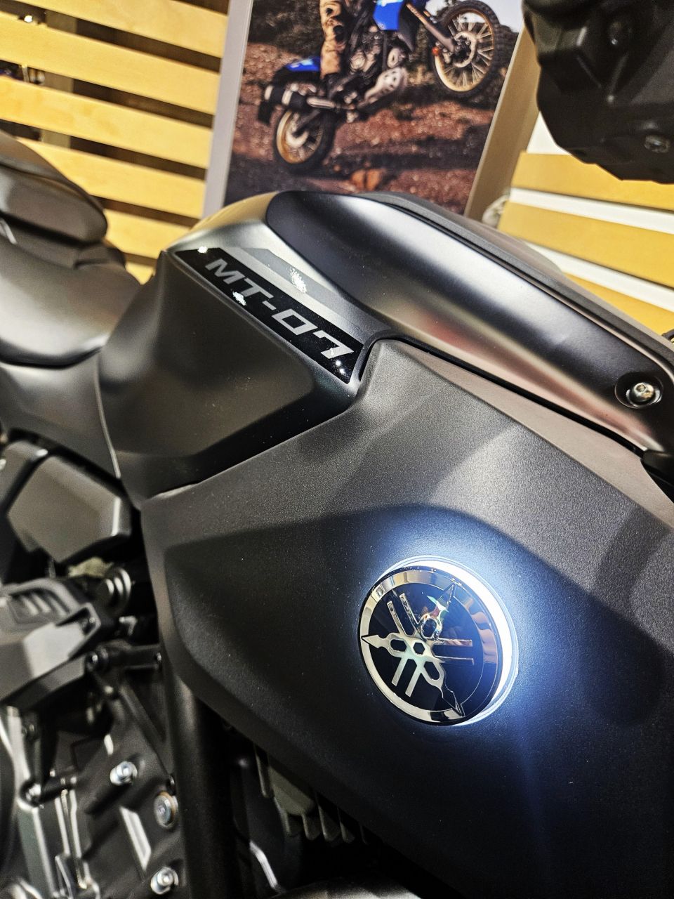 YAMAHA MT-07 Y-AMT 6