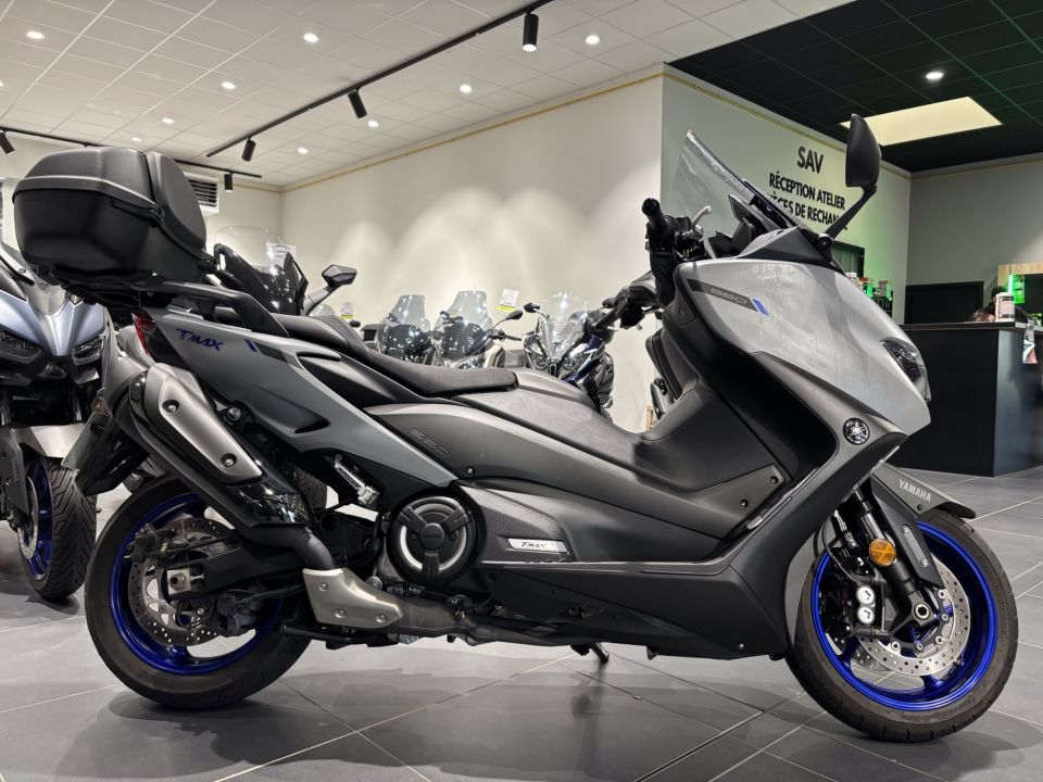 YAMAHA XP T-MAX 560 5