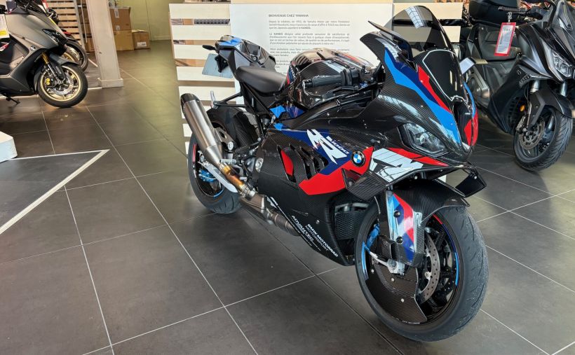 BMW M 1000RR 0