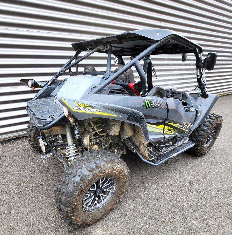 YAMAHA YXZ 1000R 12