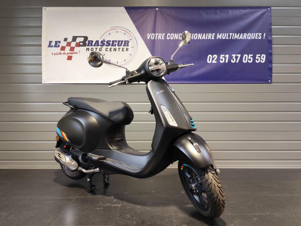 VESPA PRIMAVERA 125 18