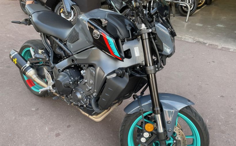 YAMAHA MT 09 2