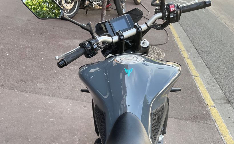 YAMAHA MT 09 3