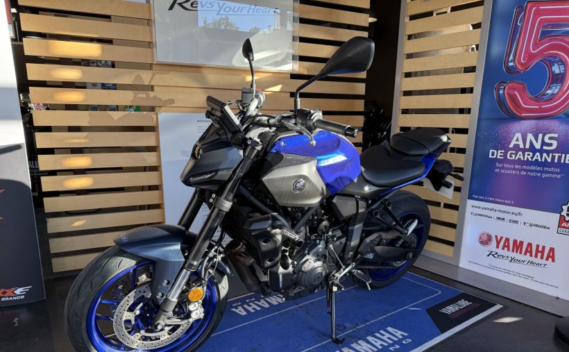 YAMAHA MT-07 0
