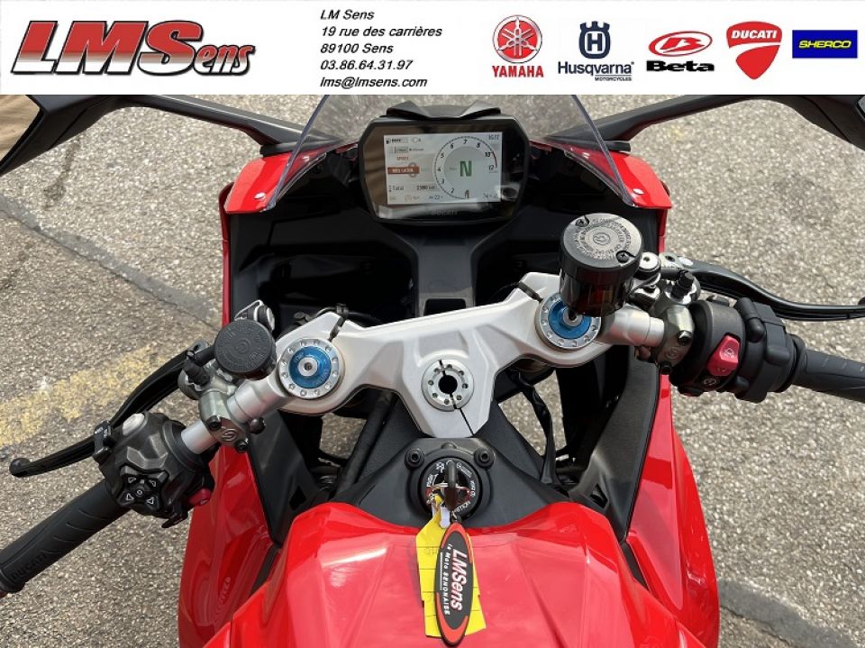 DUCATI PANIGALE V2 S 6