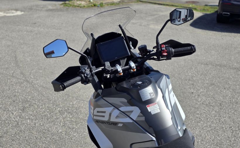 KTM 1290 SUPER ADVENTURE S 1