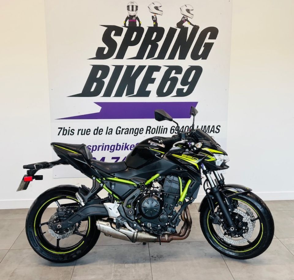 KAWASAKI Z 650 (47.5CV) 8