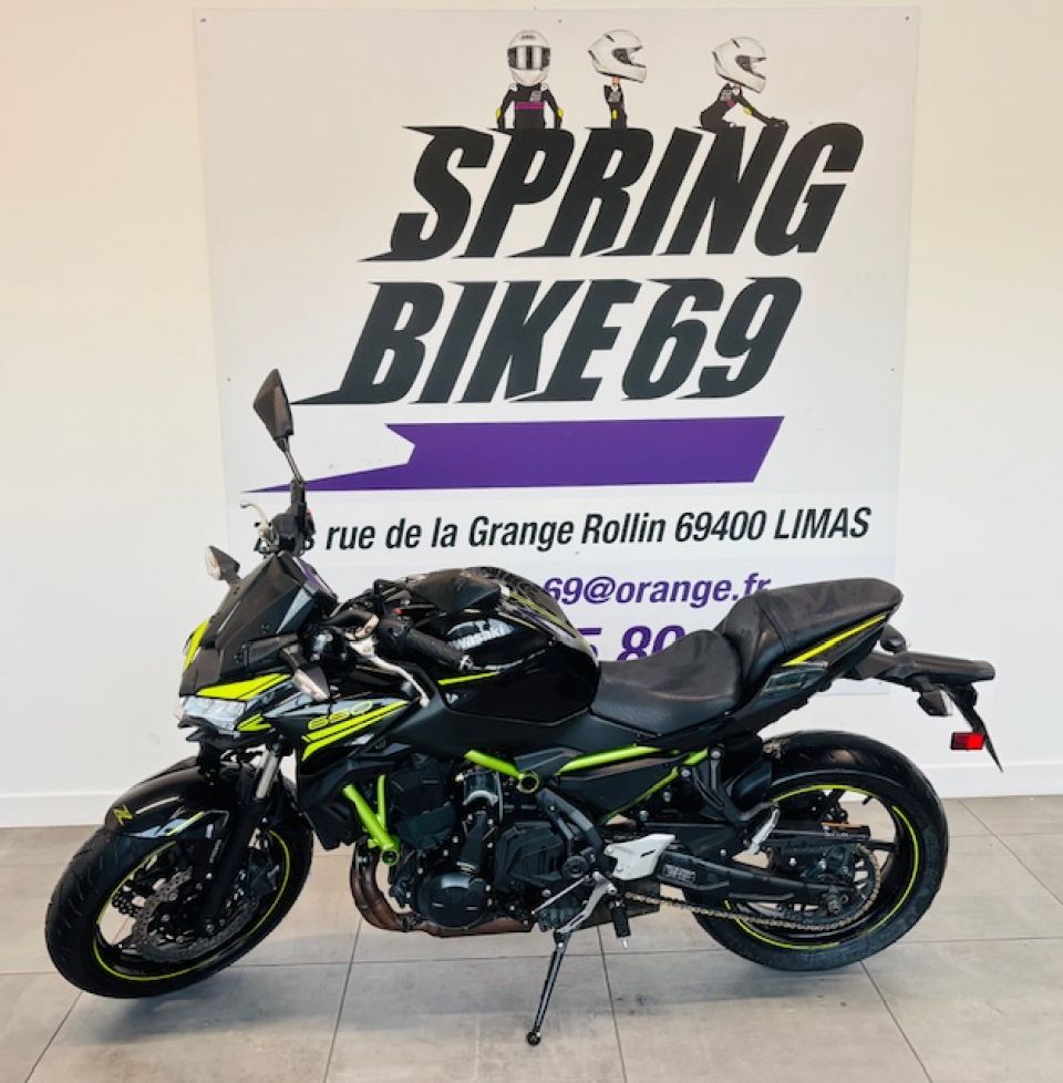 KAWASAKI Z 650 (47.5CV) 0