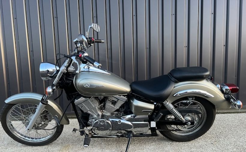 YAMAHA XV 125 2