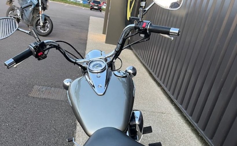 YAMAHA XV 125 4