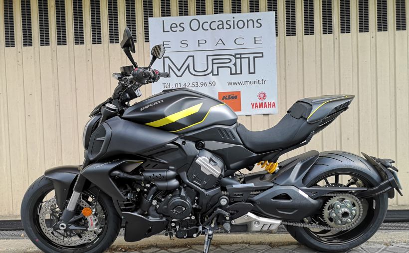 DUCATI DIAVEL V4 32