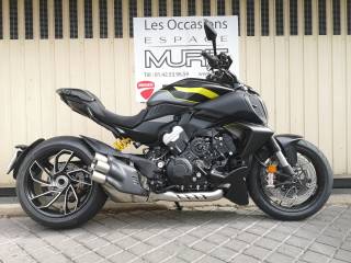 DUCATI DIAVEL V4 - 2025
