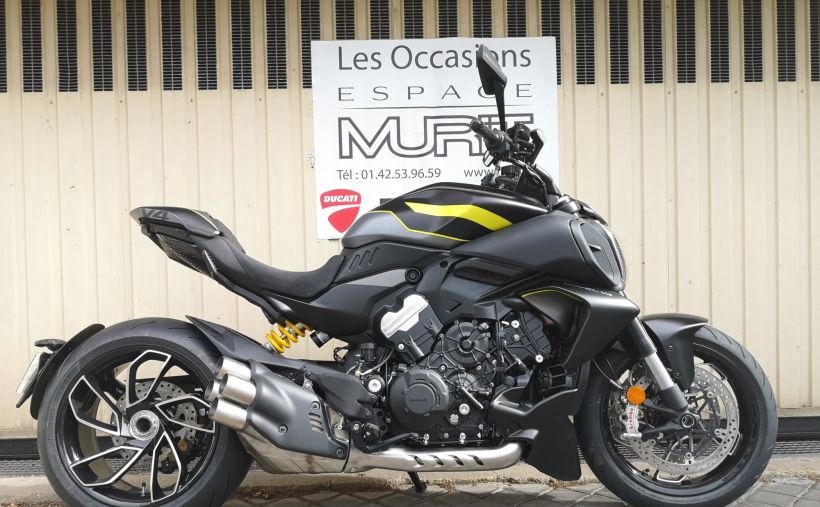 DUCATI DIAVEL V4 0