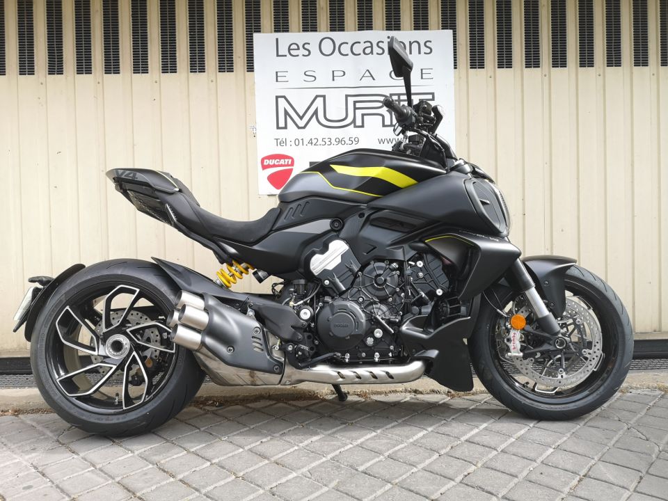 DUCATI DIAVEL V4 0