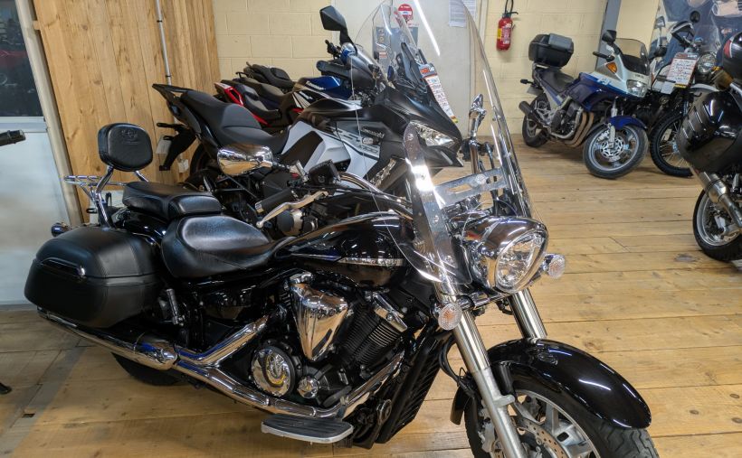 YAMAHA XVS 1300 0