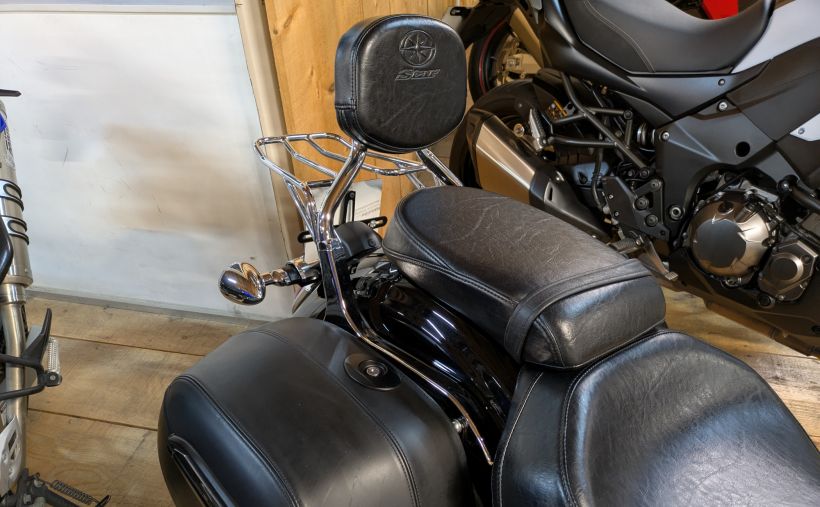 YAMAHA XVS 1300 40