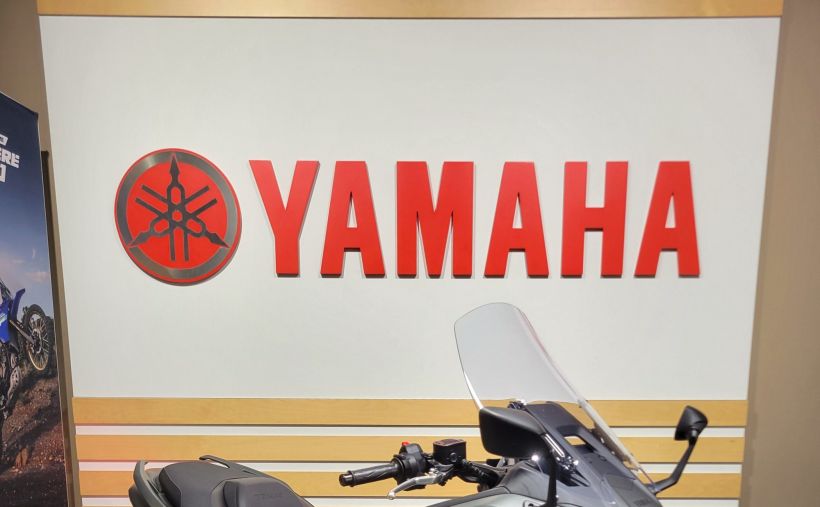 YAMAHA XP T-MAX 560 2