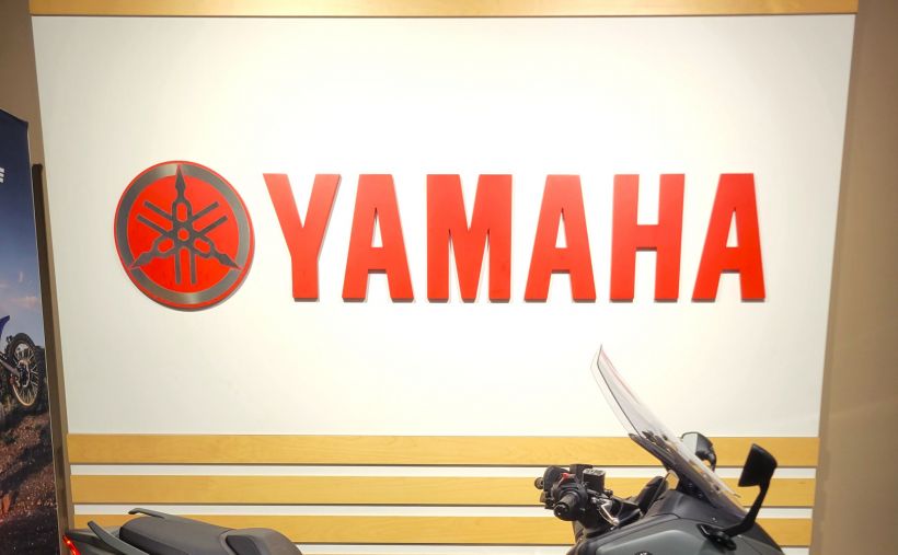 YAMAHA XP T-MAX 560 6